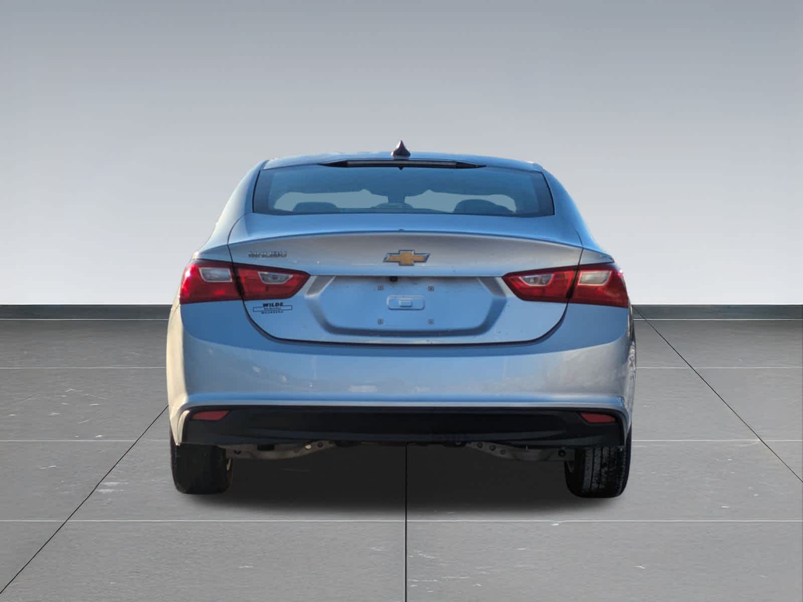 2020 Chevrolet Malibu LS Image 5 of 30