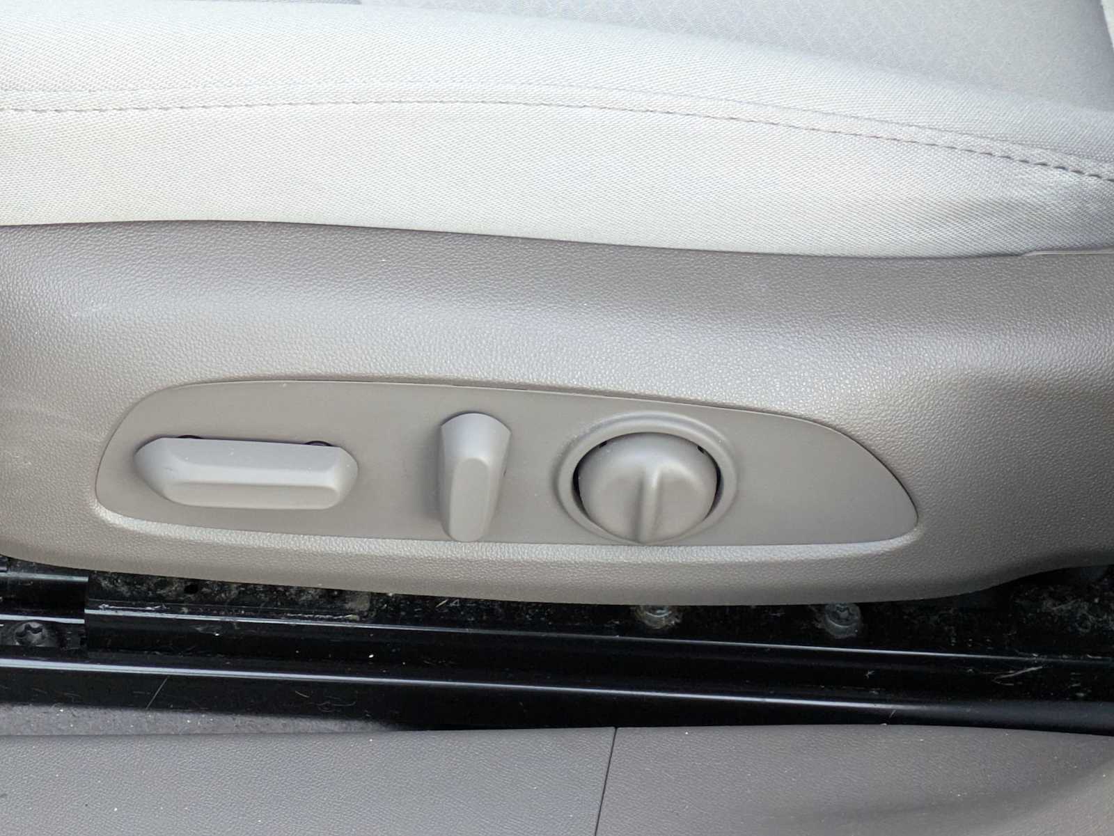 2020 Chevrolet Malibu LS Image 28 of 30