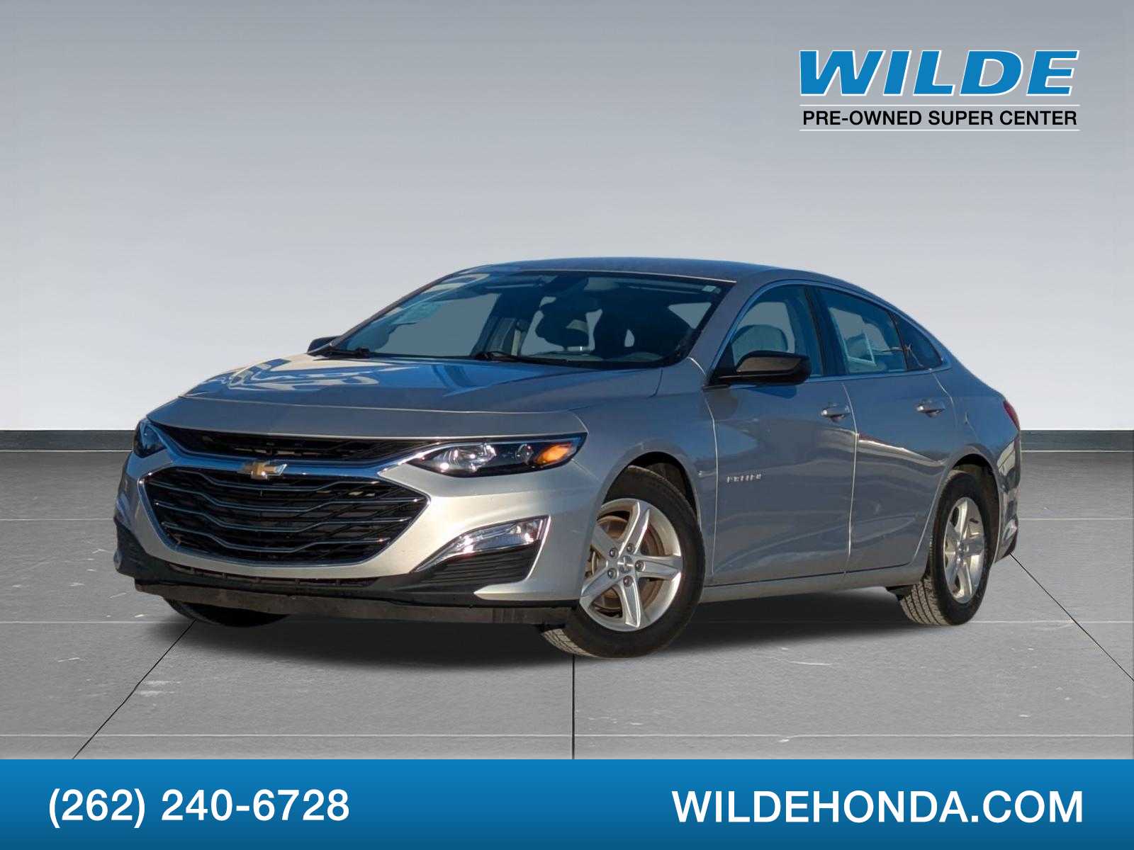 2020 Chevrolet Malibu LS Image 1 of 30