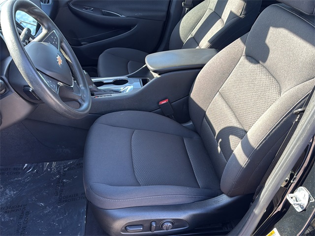 2020 Chevrolet Malibu LS Image 12 of 27