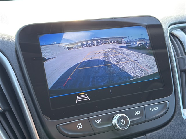 2020 Chevrolet Malibu LS Image 15 of 27