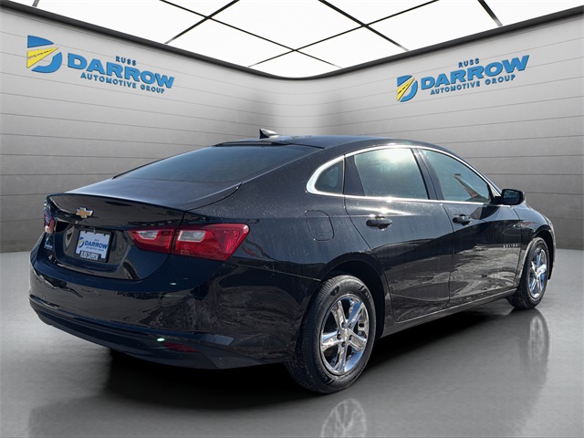 2020 Chevrolet Malibu LS Image 5 of 27