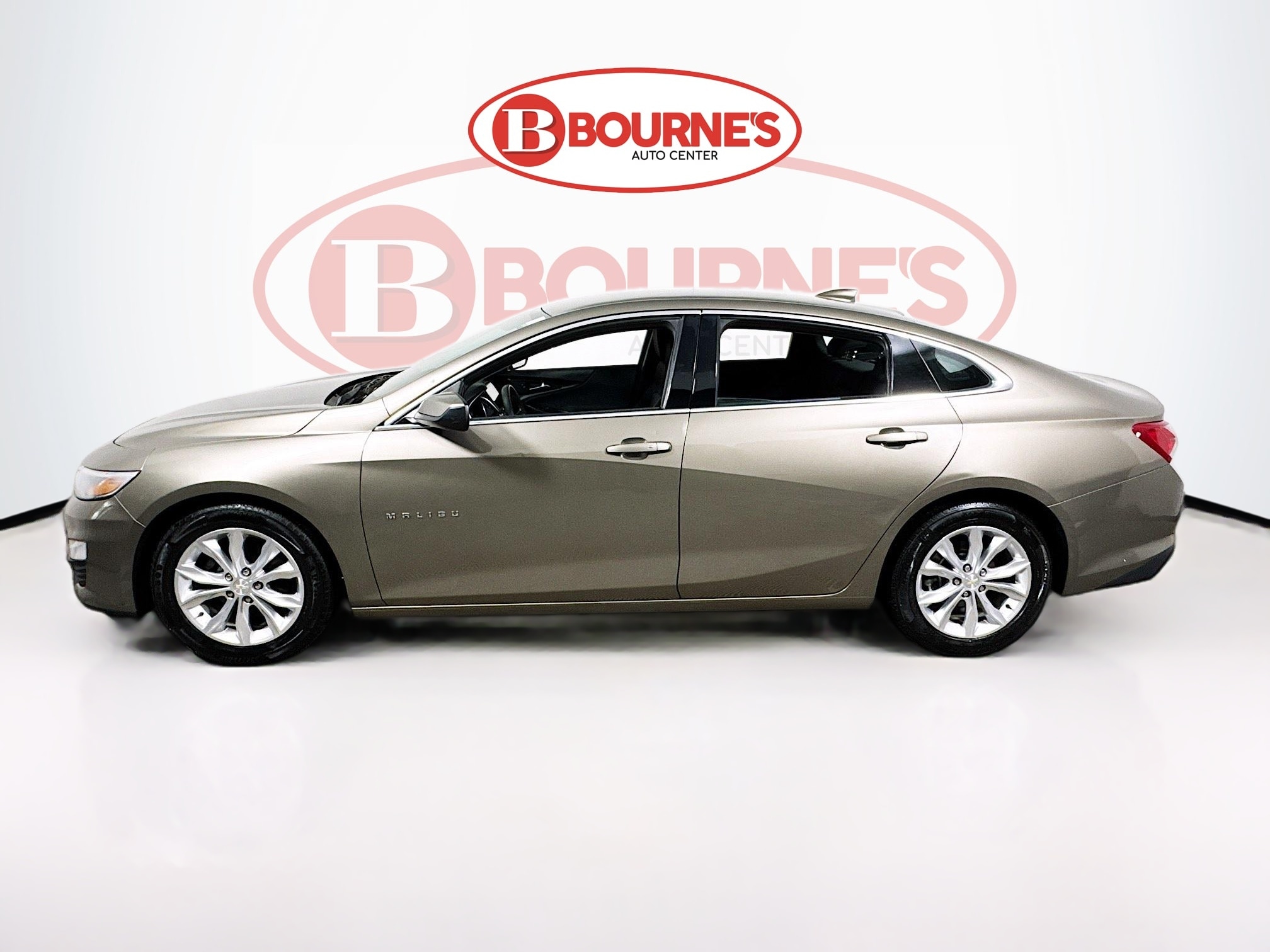 2020 Chevrolet Malibu LT Image 8 of 30