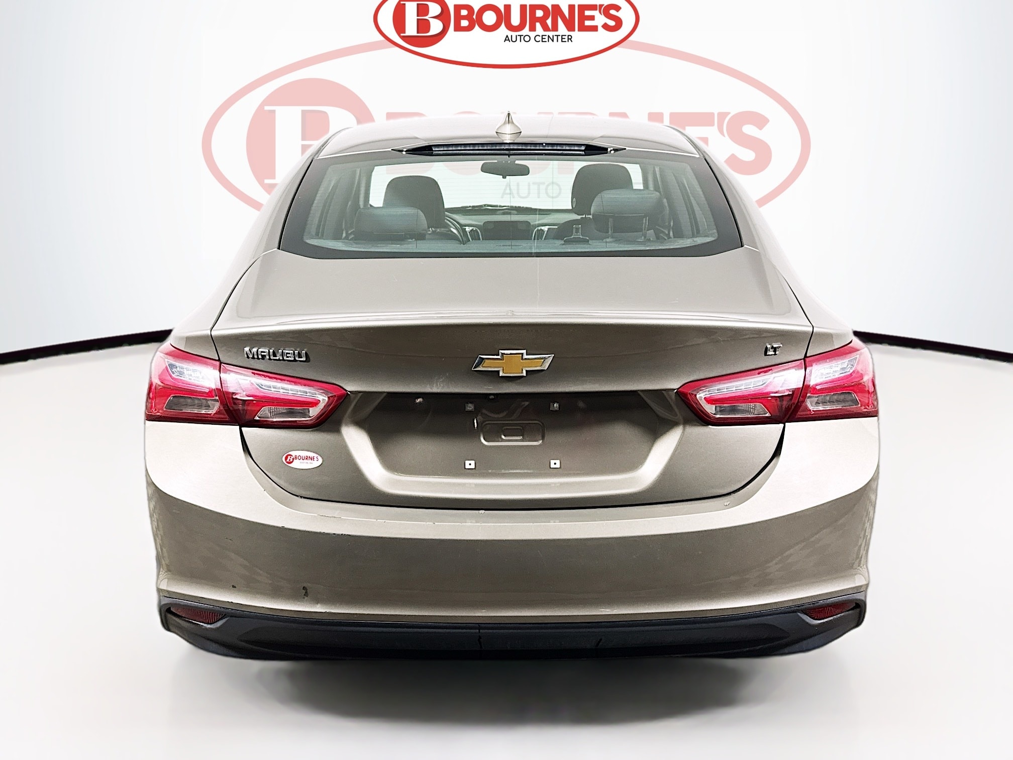 2020 Chevrolet Malibu LT Image 6 of 30