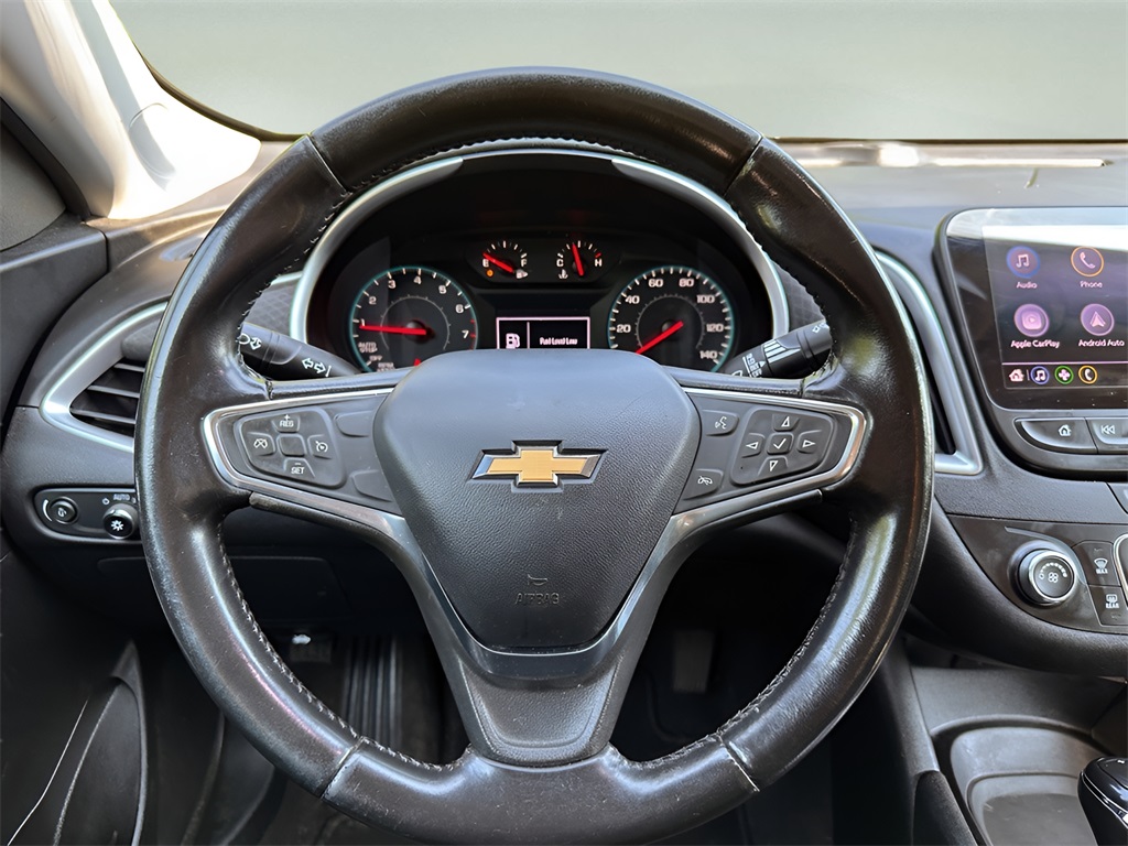 Vehicle image 17 of 35