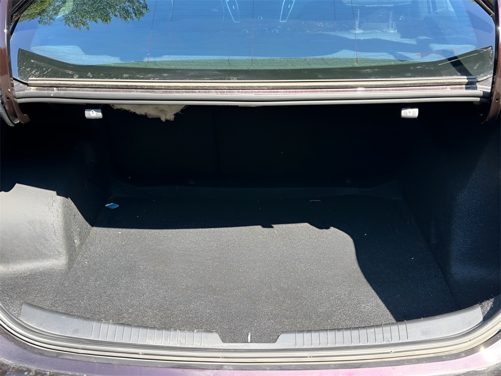 Vehicle image 10 of 35