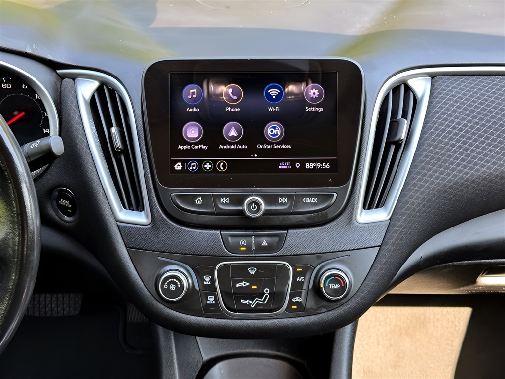 Vehicle image 23 of 35