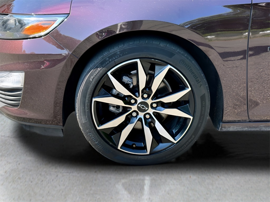 Vehicle image 9 of 35