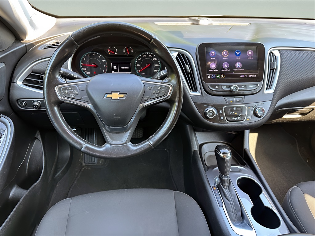 Vehicle image 15 of 35