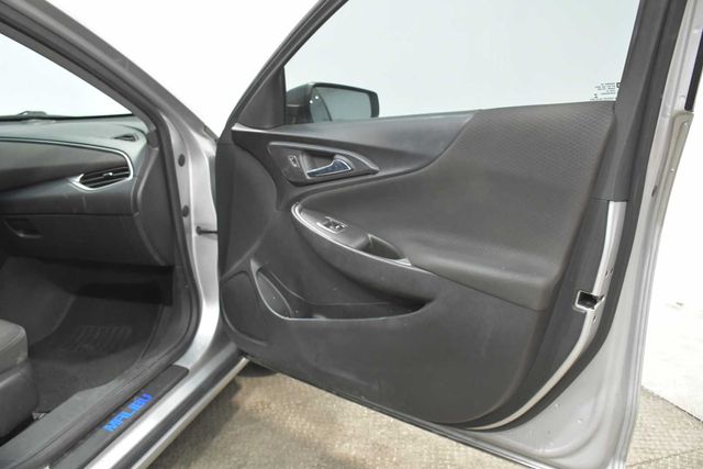 2020 Chevrolet Malibu RS Image 12 of 26