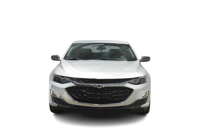 2020 Chevrolet Malibu RS Image 3 of 26