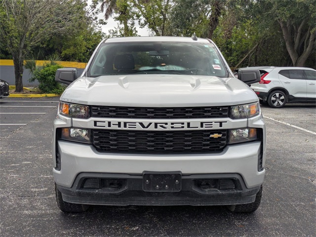 2020 Chevrolet Silverado 1500 Custom Image 2 of 29
