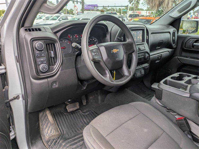 2020 Chevrolet Silverado 1500 Custom Image 14 of 29