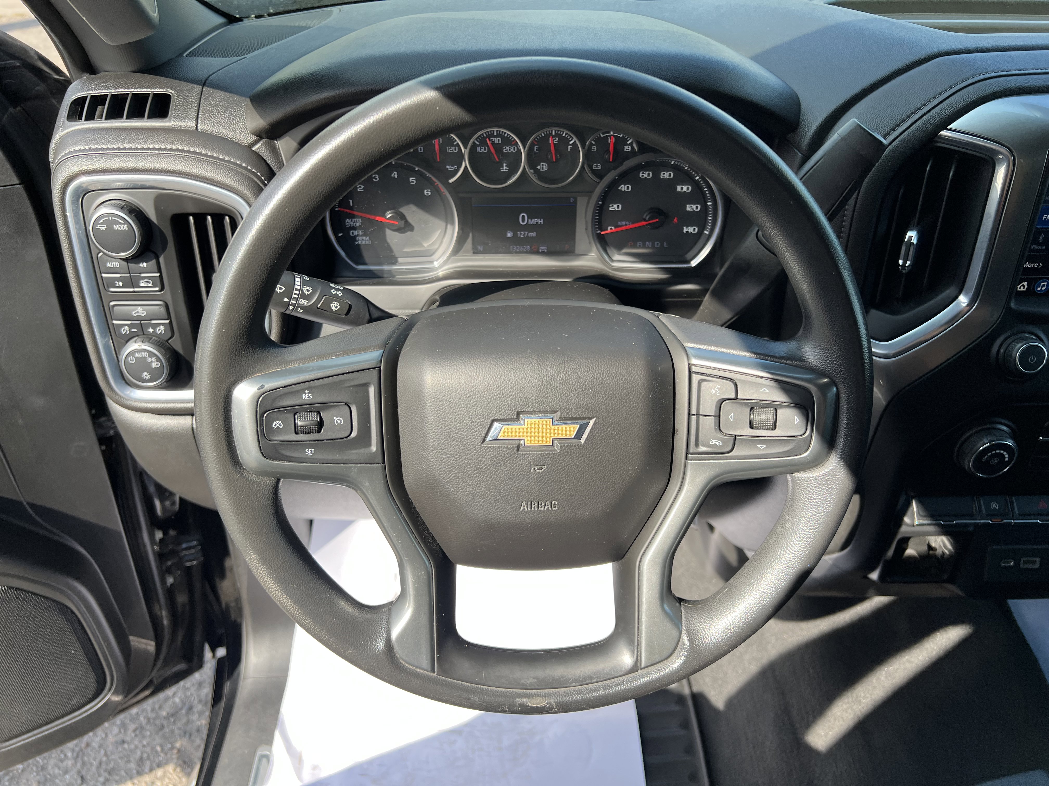 2020 Chevrolet Silverado 1500 LT Image 13 of 26