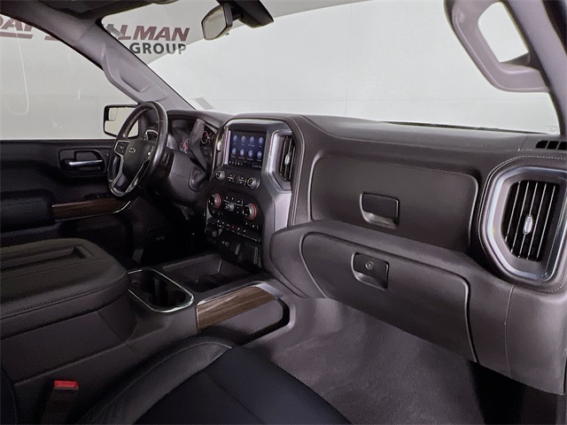 Vehicle image 39 of 41