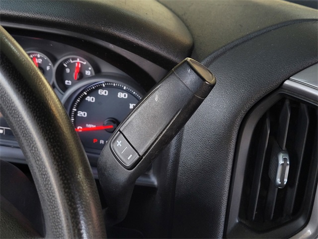 Vehicle image 14 of 26