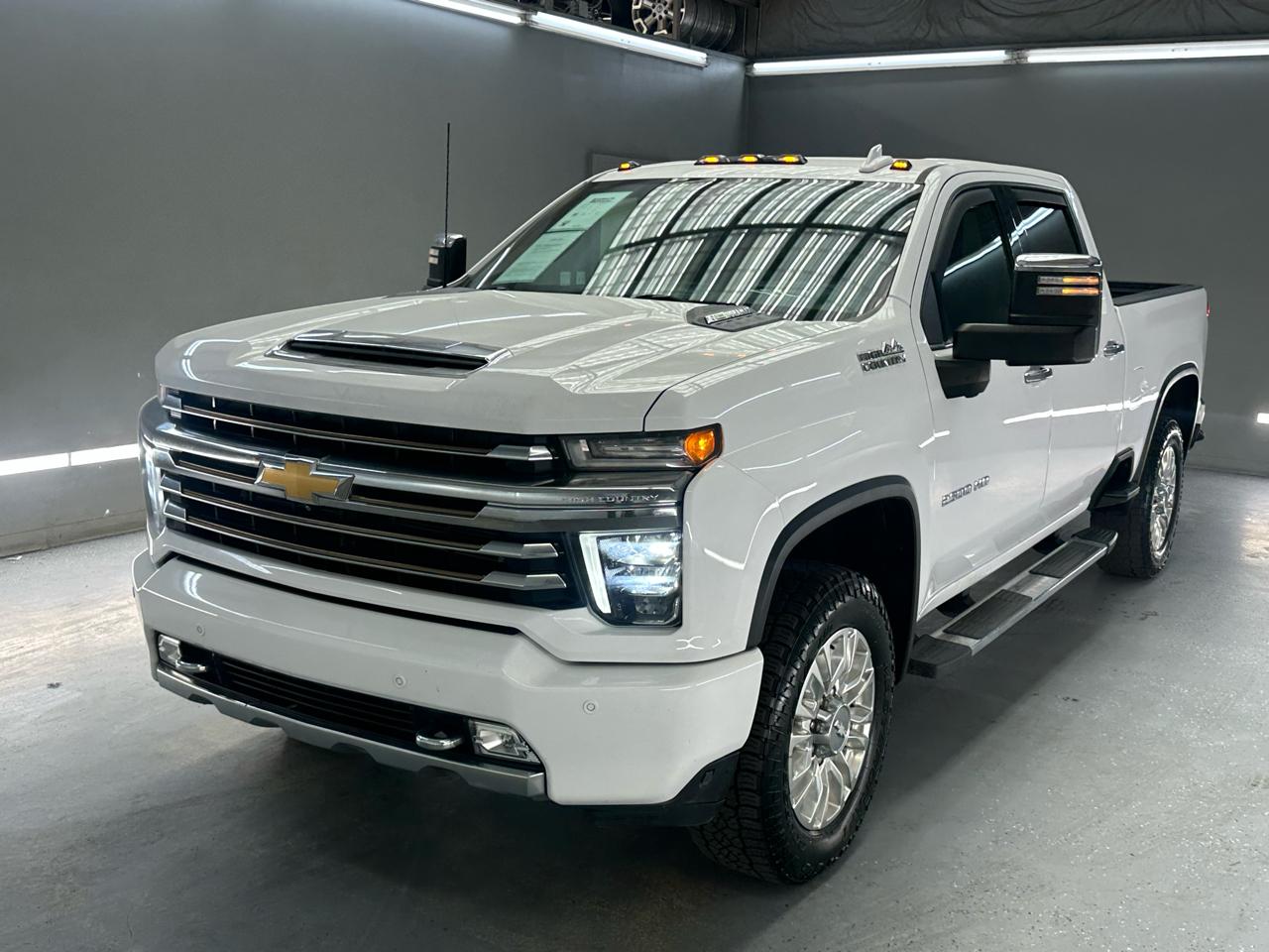 2020 Chevrolet Silverado 2500HD High Country Image 1 of 35