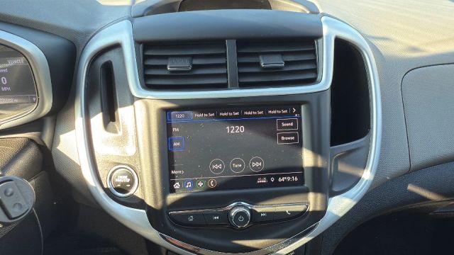 2020 Chevrolet Sonic LT Image 19 of 31