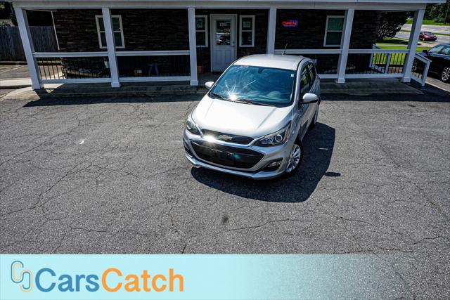 2020 Chevrolet Spark LT Image 2 of 37