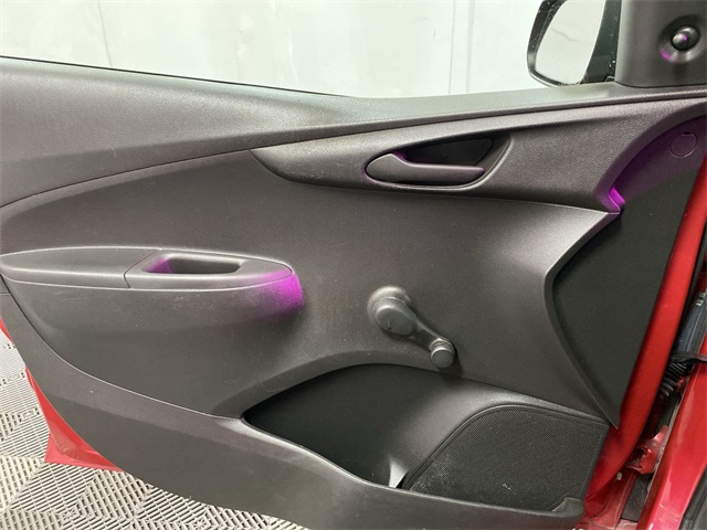 Vehicle image 12 of 23
