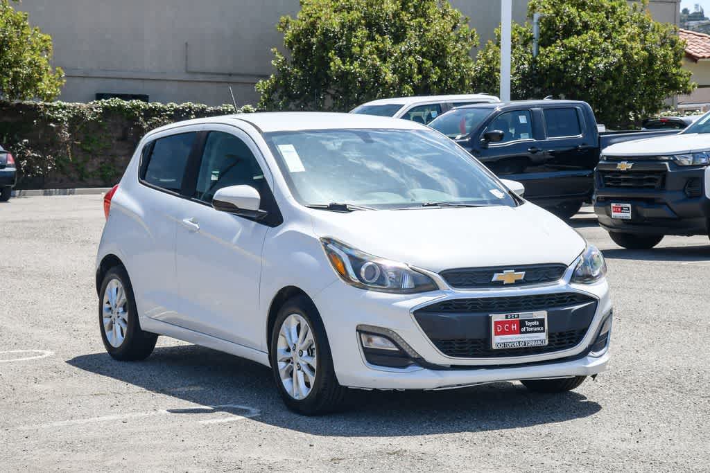 2020 Chevrolet Spark LT Image 3 of 27