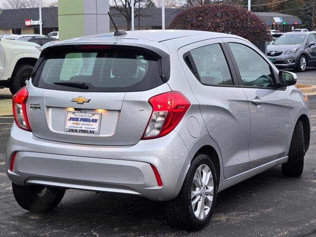 2020 Chevrolet Spark LT Image 4 of 29