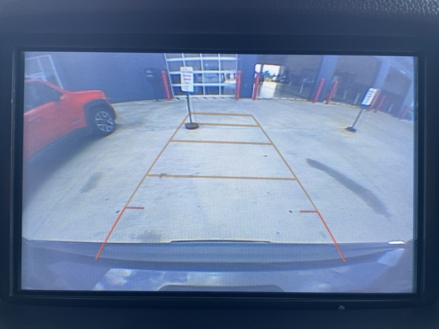 Vehicle image 12 of 21