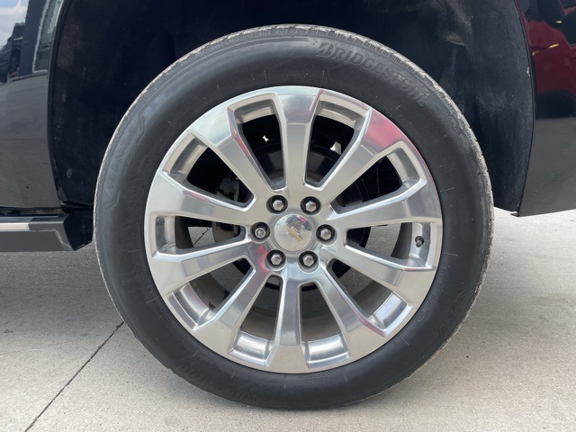 Vehicle image 20 of 21