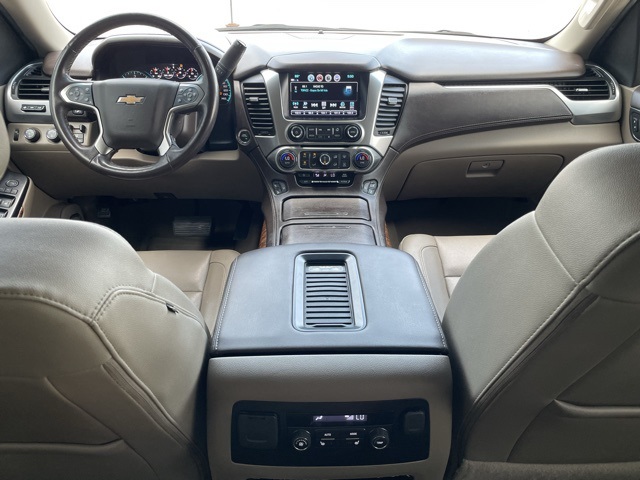 Vehicle image 15 of 21