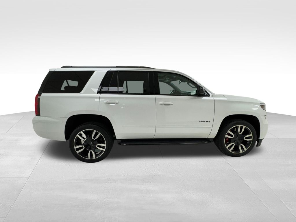 Vehicle image 4 of 43