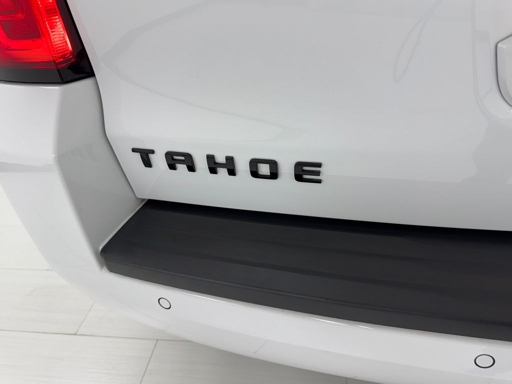 Vehicle image 34 of 43