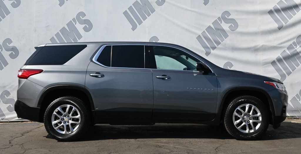 Vehicle image 4 of 20