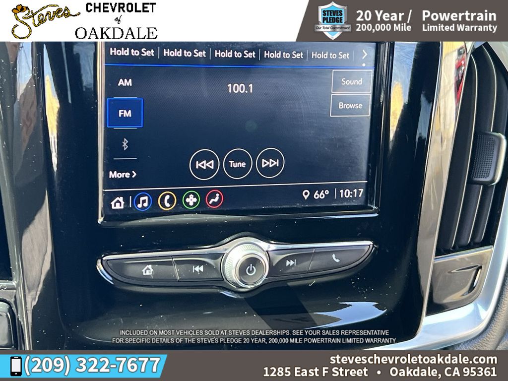 Vehicle image 21 of 37