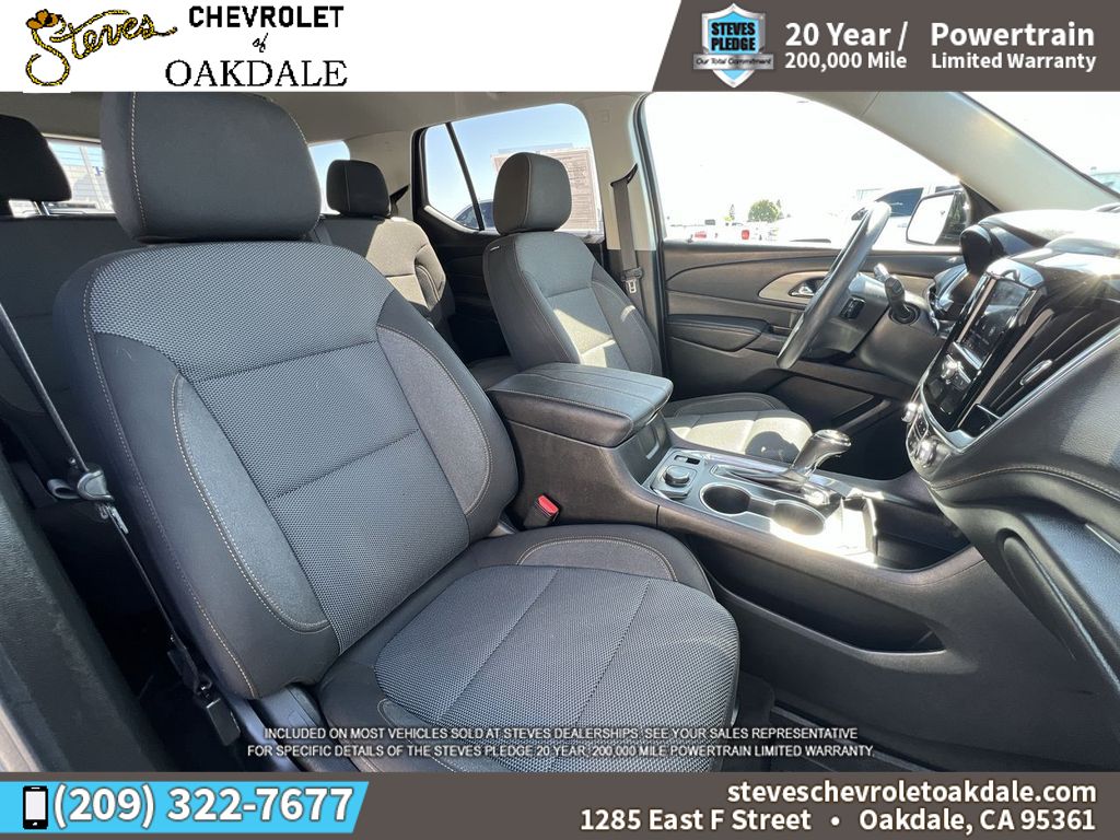 Vehicle image 16 of 37