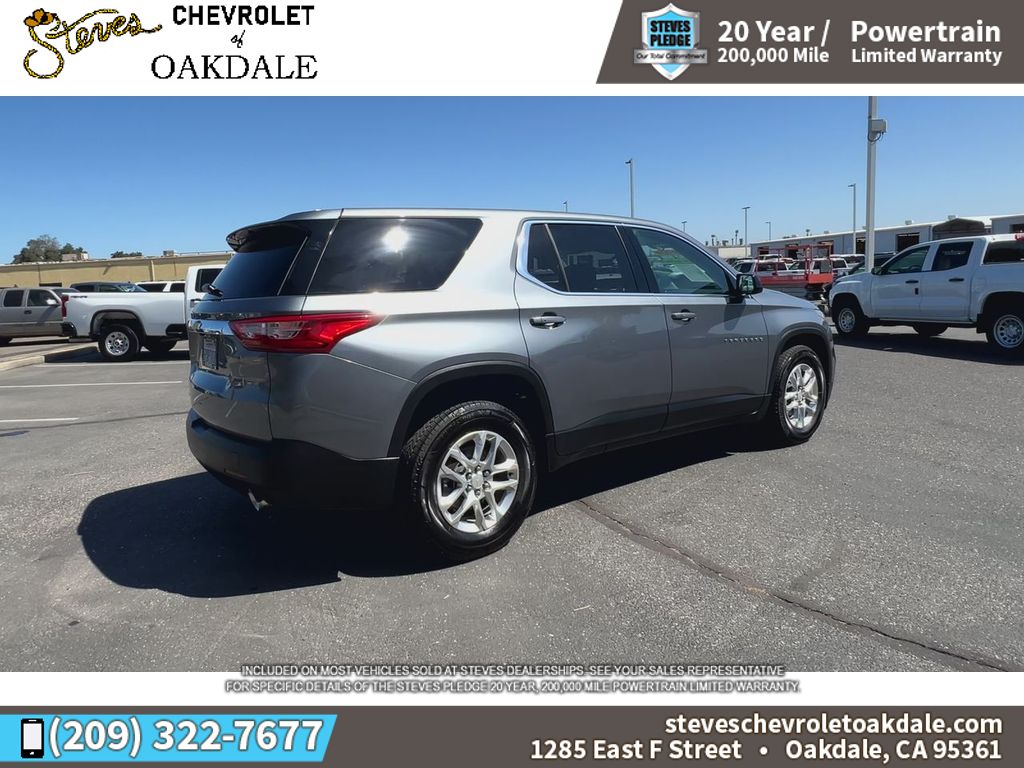 Vehicle image 8 of 37