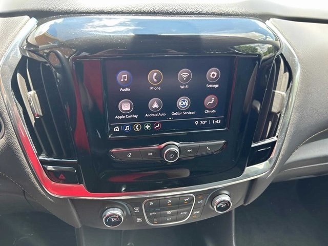 Vehicle image 12 of 21