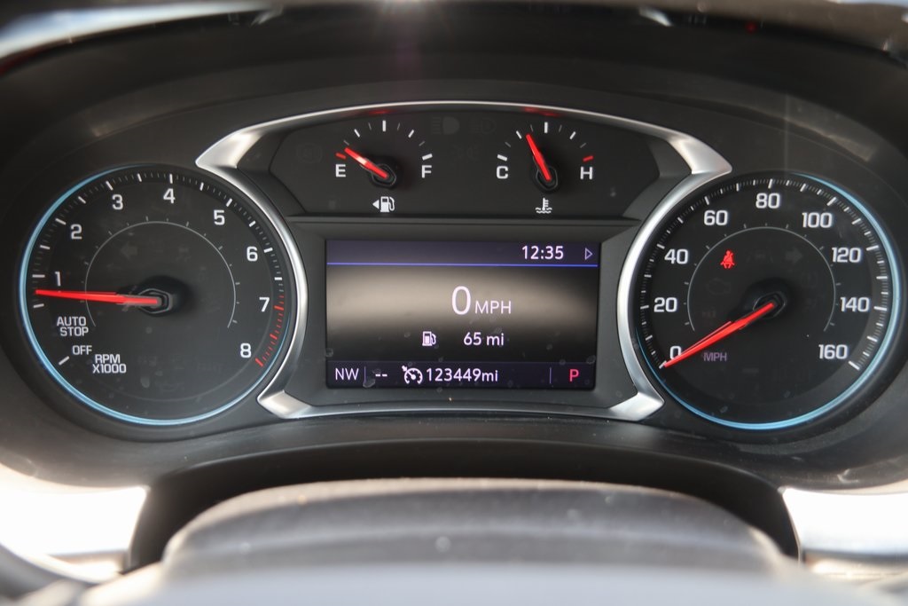 Vehicle image 19 of 27