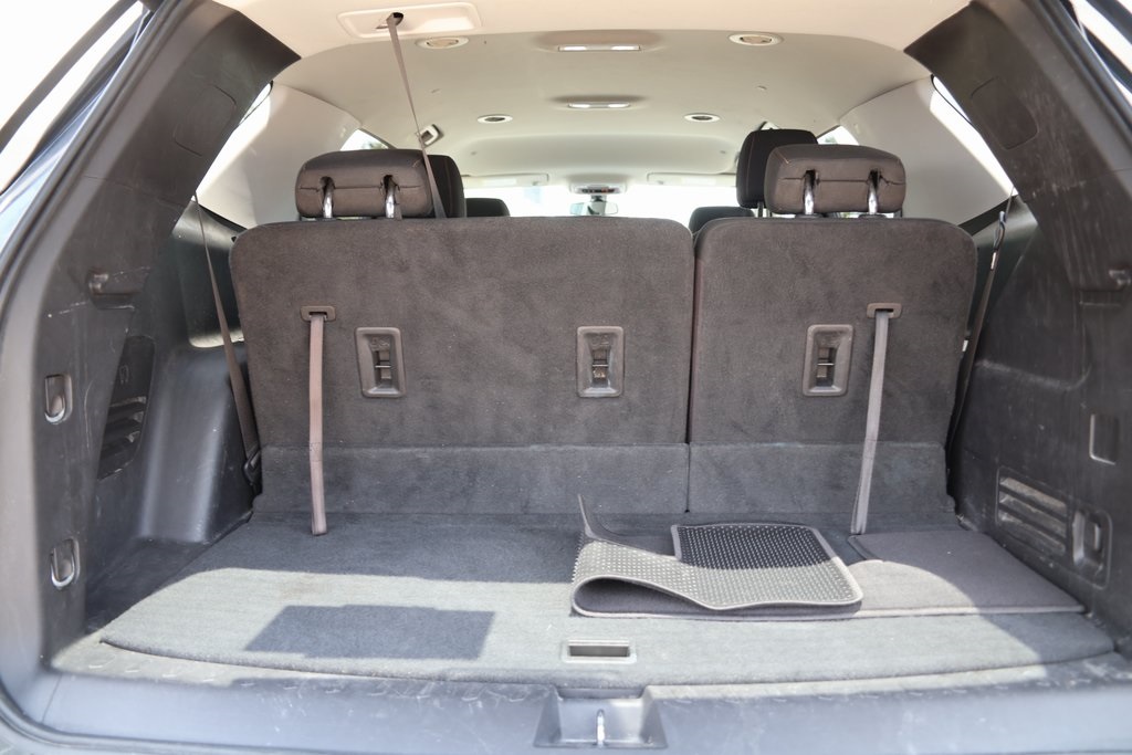 Vehicle image 10 of 27