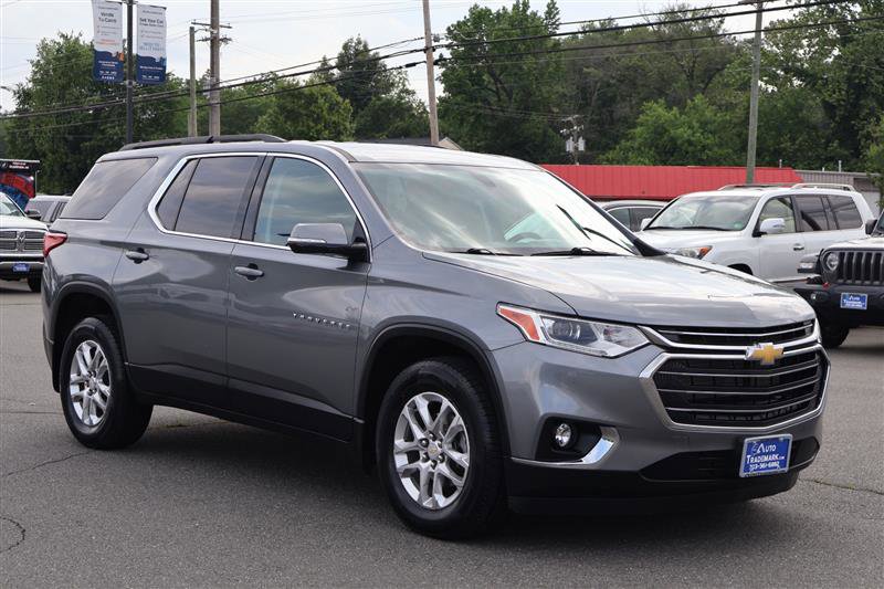 Vehicle image 4 of 39
