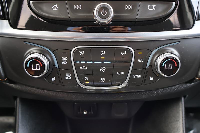 Vehicle image 20 of 39