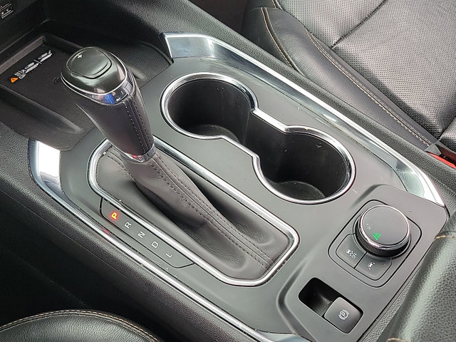 Vehicle image 15 of 28