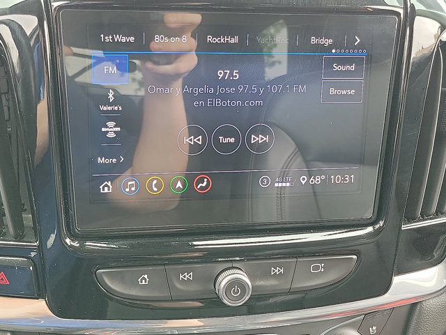 Vehicle image 13 of 28
