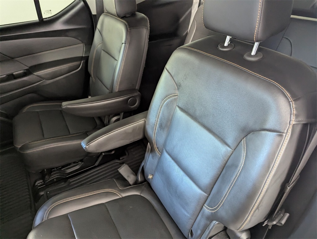 2020 Chevrolet Traverse Premier Image 15 of 35