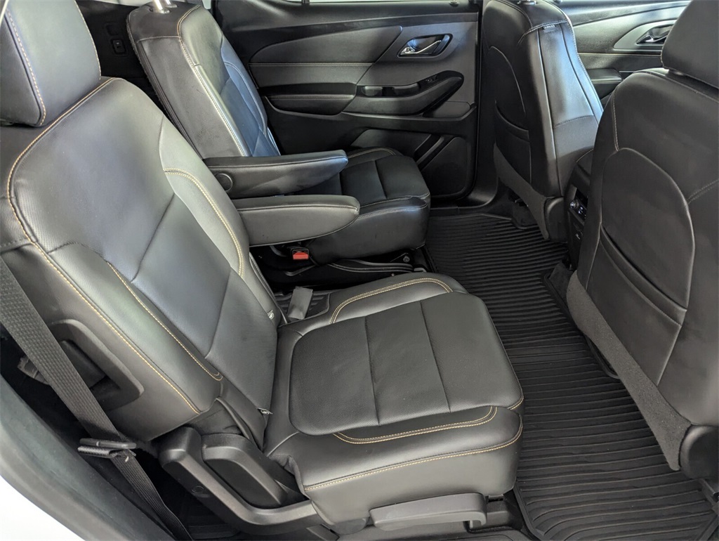 2020 Chevrolet Traverse Premier Image 14 of 35