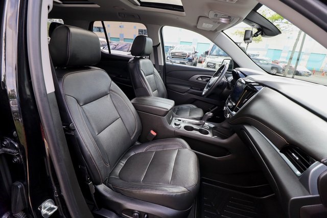 Vehicle image 53 of 95