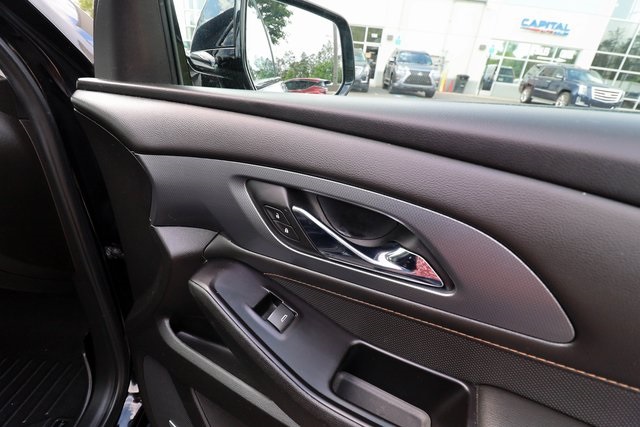 Vehicle image 56 of 95