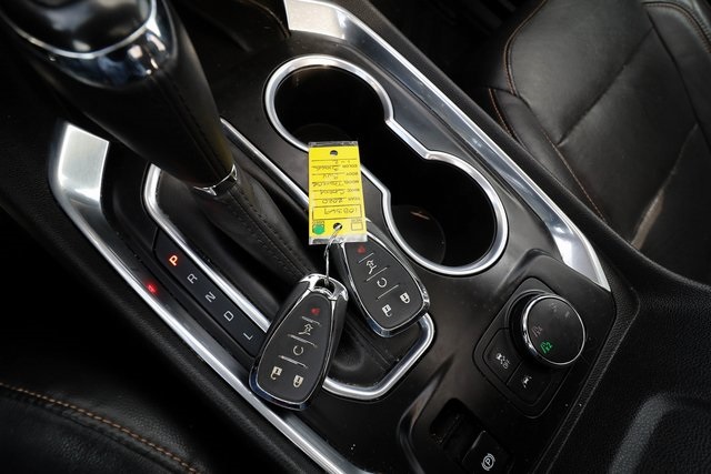 Vehicle image 24 of 95