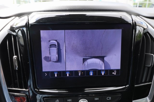 Vehicle image 17 of 95