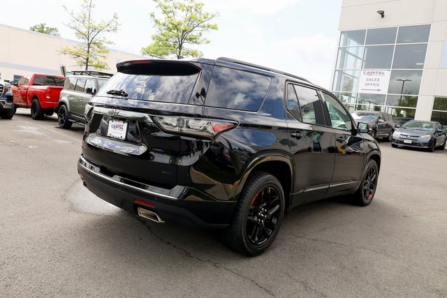 Vehicle image 4 of 95