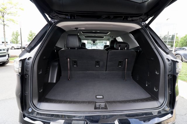 Vehicle image 51 of 95